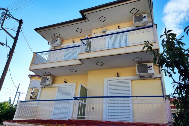 Vila Aleksandra Star Polihrono