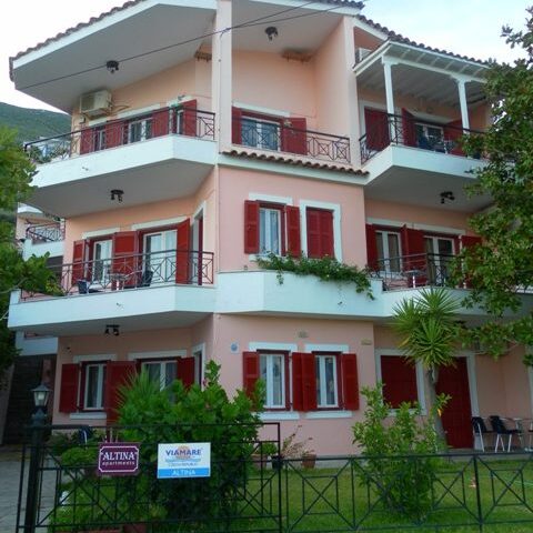 Vila Altina – Vasiliku